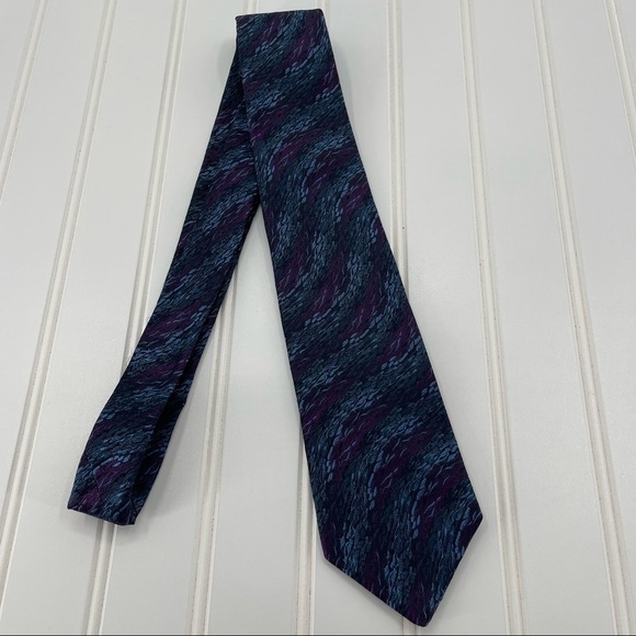 Givenchy Monsieur Vintage Italian Silk Blue and Purple Tie - Picture 2 of 6